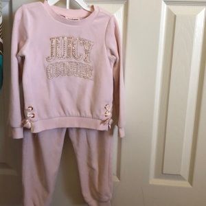 Toddler girls sweatsuit